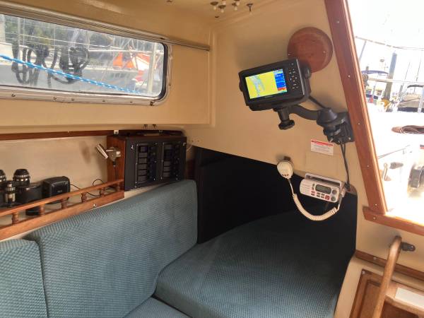 Catalina, dovoz USA — foto 8 z 12
