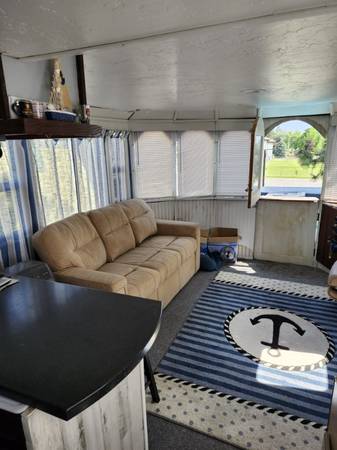 Sea Ray, dovoz USA — foto 4 z 12