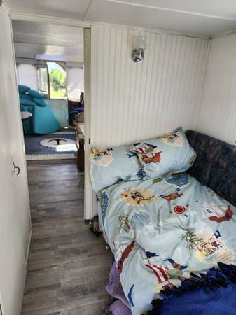Sea Ray, dovoz USA — foto 8 z 12