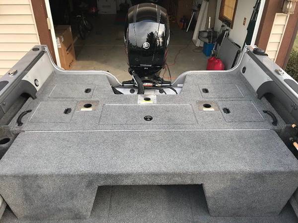 2016 Crestliner, dovoz USA — foto 2 z 5