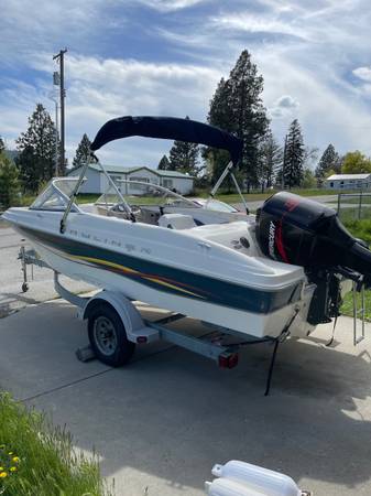 2001 Bayliner, dovoz USA — foto 4 z 12