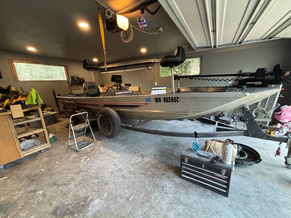 1986 Tracker, dovoz USA — foto 1