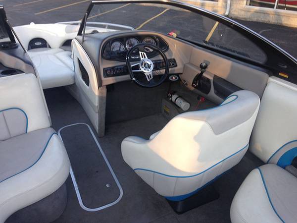 Malibu, dovoz USA — foto 4 z 7