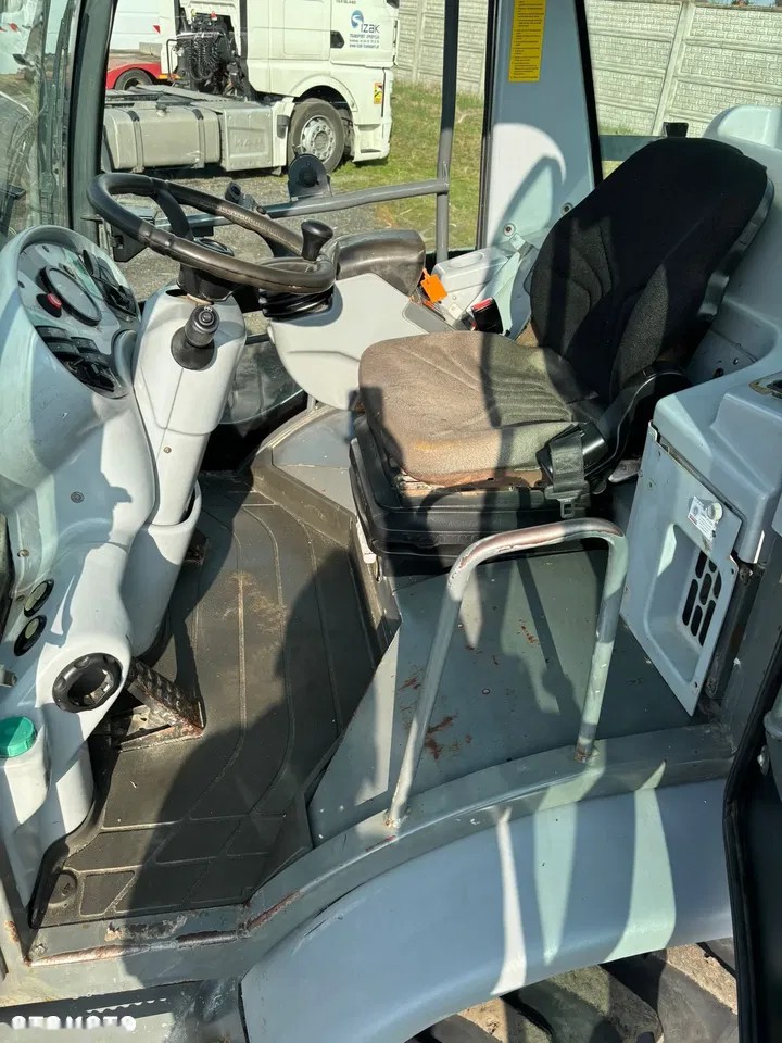 2009 Kramer 480, 5 754 mth, dovoz Skladem v EU — foto 10 z 16