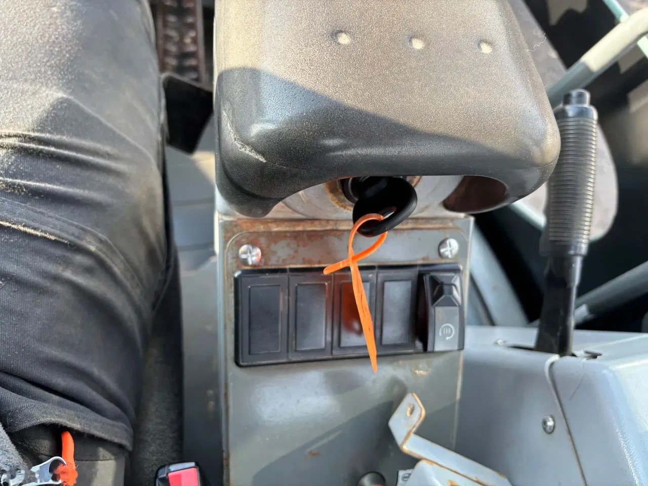 2009 Kramer 480, 5 754 mth, dovoz Skladem v EU — foto 12 z 16