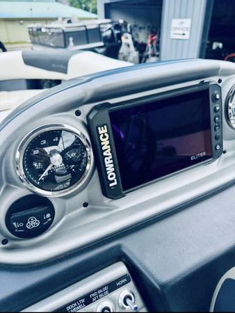 2023, dovoz USA — foto 10 z 12