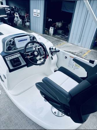 2023, dovoz USA — foto 8 z 12