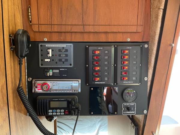 Bayliner, dovoz USA — foto 5 z 10