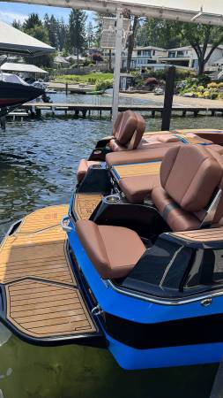 2022 MasterCraft, dovoz USA — foto 9 z 9