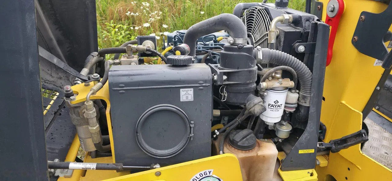 2021 Bomag BW100, 539 mth, dovoz Skladem v EU — foto 4 z 14