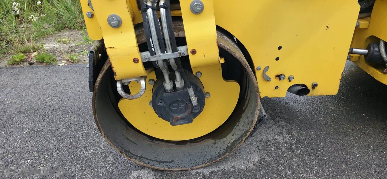 2021 Bomag BW100, 539 mth, dovoz Skladem v EU — foto 7 z 14