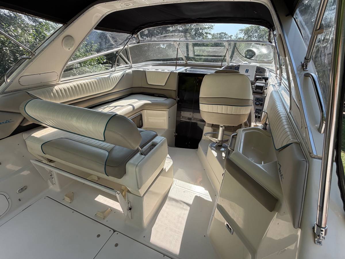 Bayliner, dovoz USA — foto 6 z 12