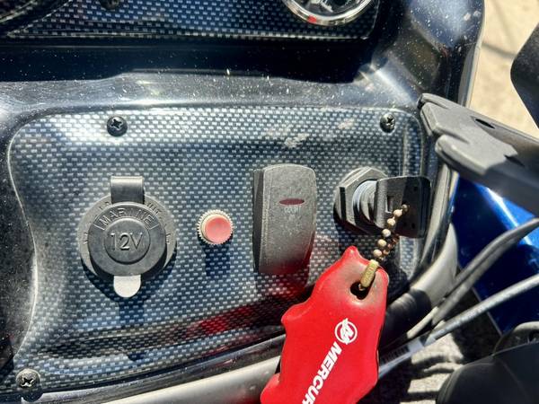 2017 Tracker, dovoz USA — foto 4 z 12