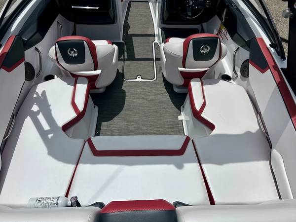 2021, dovoz USA — foto 9 z 12