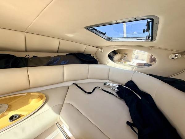 2000 Chaparral, dovoz USA — foto 8 z 12