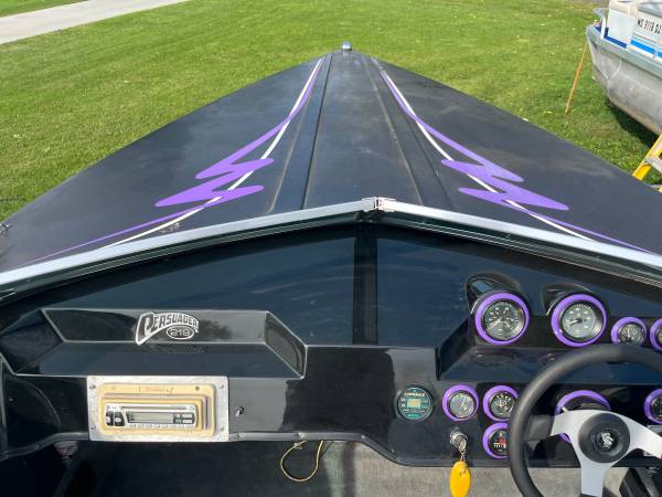 Checkmate Persuader 219, dovoz USA — foto 9 z 12