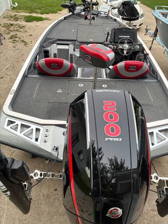 2019 Ranger, dovoz USA — foto 1