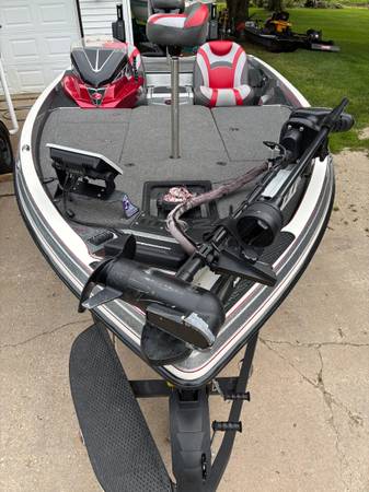 2019 Ranger, dovoz USA — foto 4 z 10