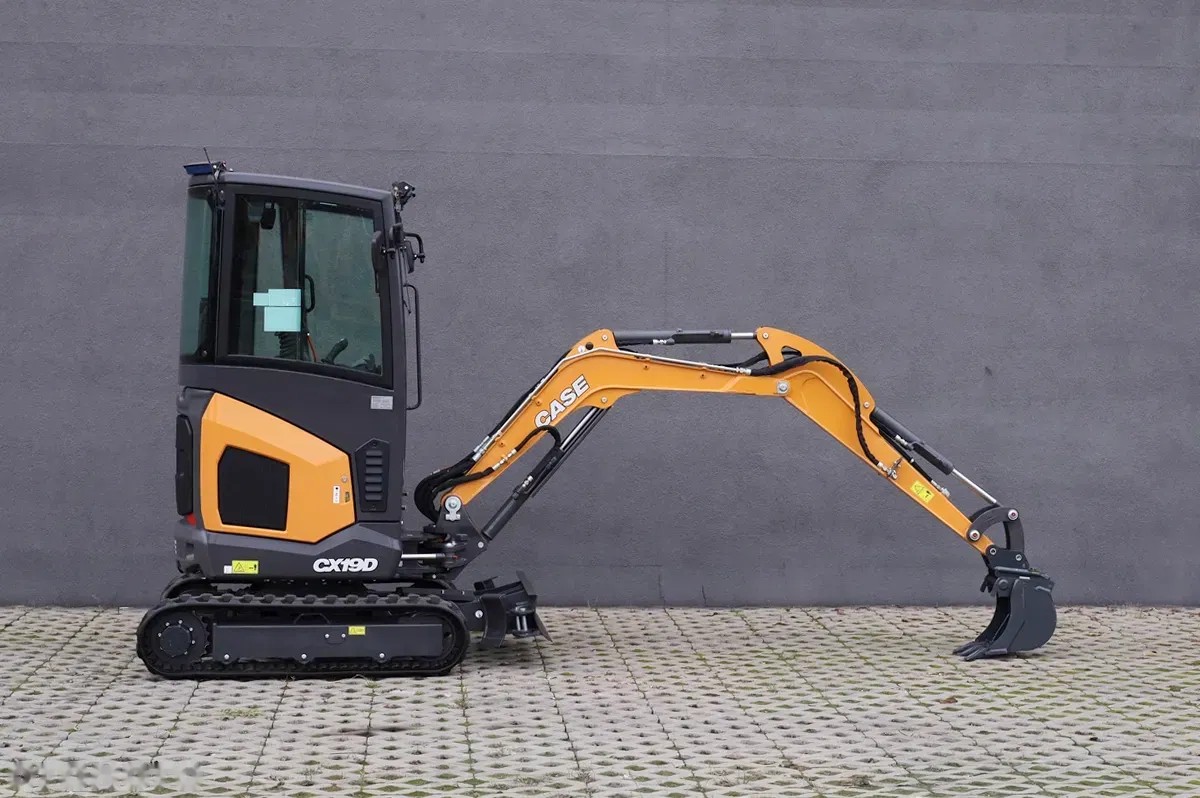 2025 Case CX19D, dovoz Skladem v EU — foto 2 z 10