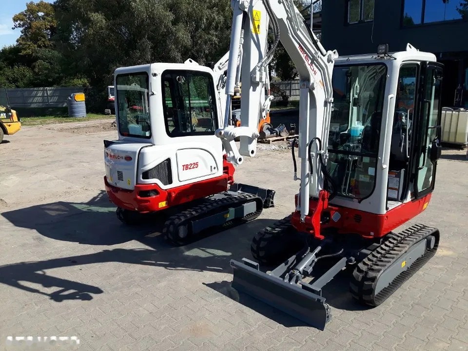 2023 Takeuchi NOVÁ, dovoz Skladem v EU — foto 16 z 17