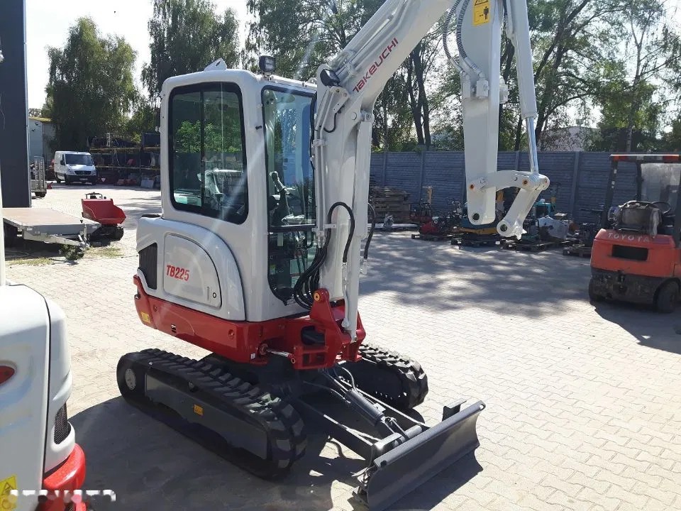 2023 Takeuchi NOVÁ, dovoz Skladem v EU — foto 8 z 17
