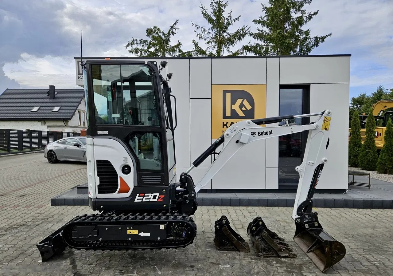 2025 Bobcat E20Z, 248 mth, dovoz Skladem v EU — foto 9 z 24