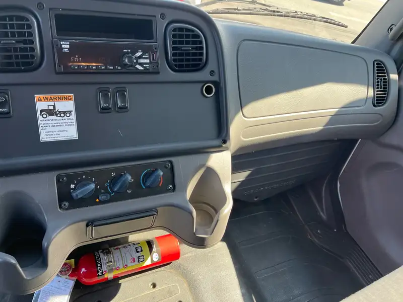 2018 Freightliner Unspecified Sprinter, bílá, 137 250 km, dovoz Kanada — foto 8 z 8