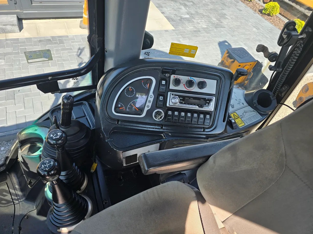 2010 JCB, dovoz Skladem v EU — foto 4 z 11