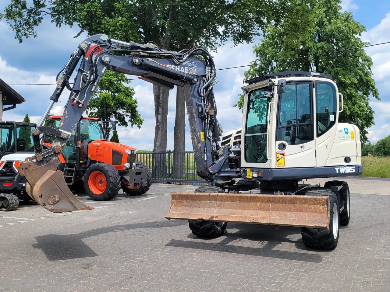 2017 Schaeff TW, 6 500 mth, dovoz Skladem v EU — foto 13 z 24