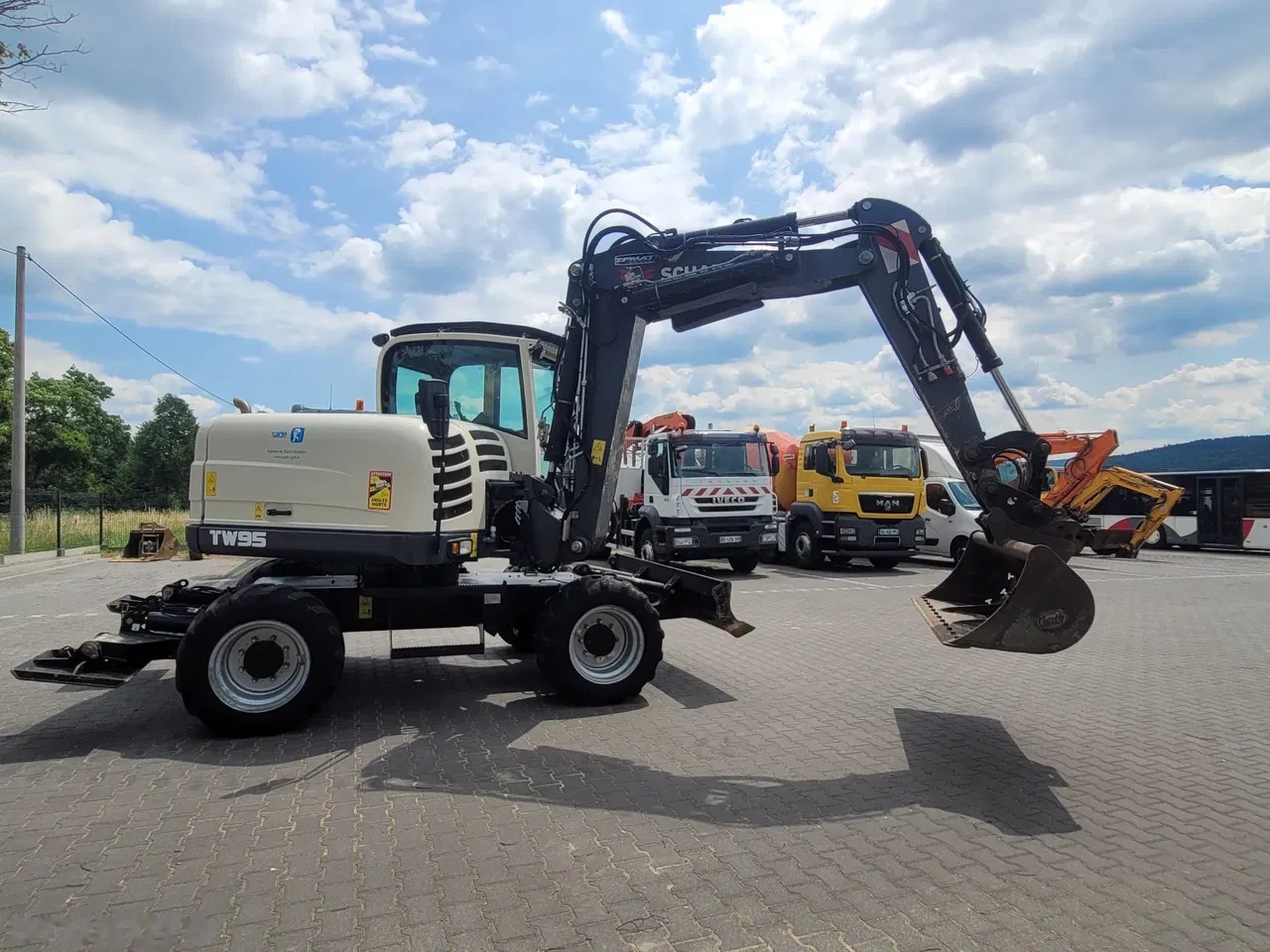 2017 Schaeff TW, 6 500 mth, dovoz Skladem v EU — foto 2 z 24