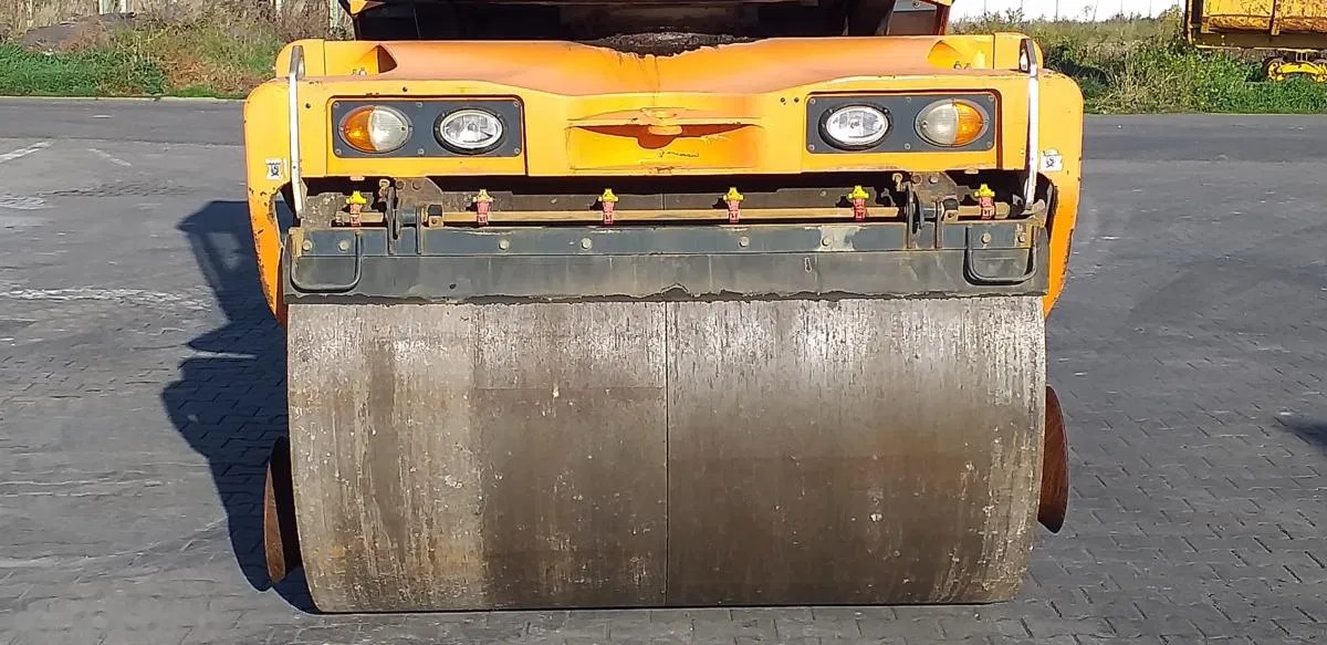 2011 Bomag VÁLEC, 9 159 mth, dovoz Skladem v EU — foto 10 z 24