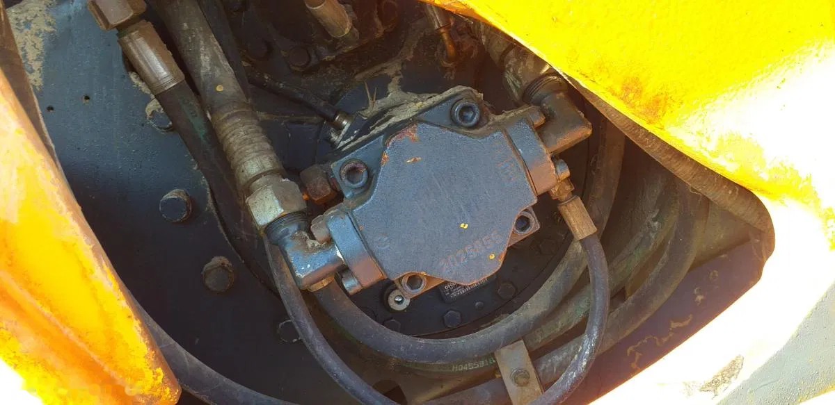 2011 Bomag VÁLEC, 9 159 mth, dovoz Skladem v EU — foto 13 z 24