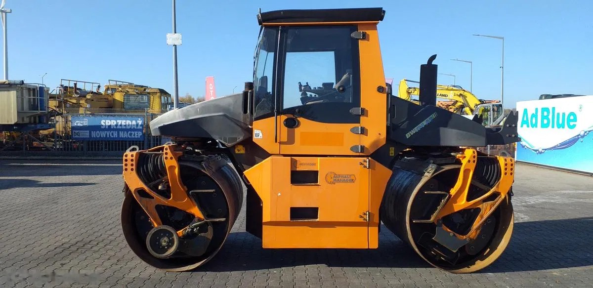 2011 Bomag VÁLEC, 9 159 mth, dovoz Skladem v EU — foto 8 z 24