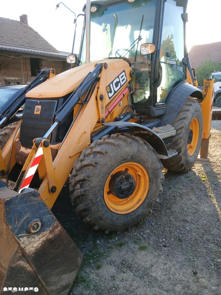 2014 JCB 3CX AEC, 11 800 mth, dovoz Skladem v EU — foto 2 z 8
