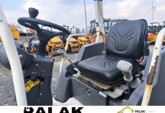 2016 Hamm VÁLEC, 956 mth, dovoz Skladem v EU — foto 9 z 14