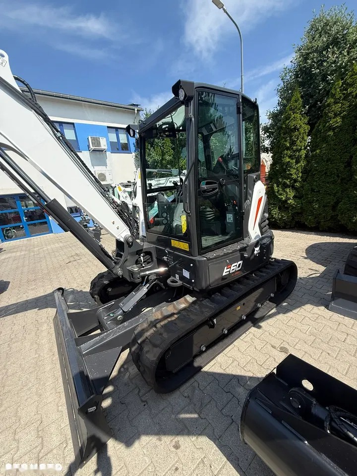 2026 Bobcat E60, 2 mth, dovoz Skladem v EU — foto 6 z 11