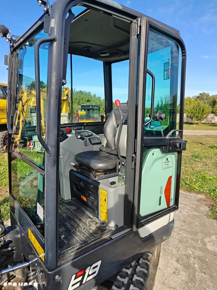 2023 Bobcat E19, 400 mth, dovoz Skladem v EU — foto 12 z 24
