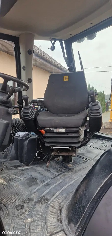 2017 JCB 3cx, 5 600 mth, dovoz Skladem v EU — foto 13 z 18