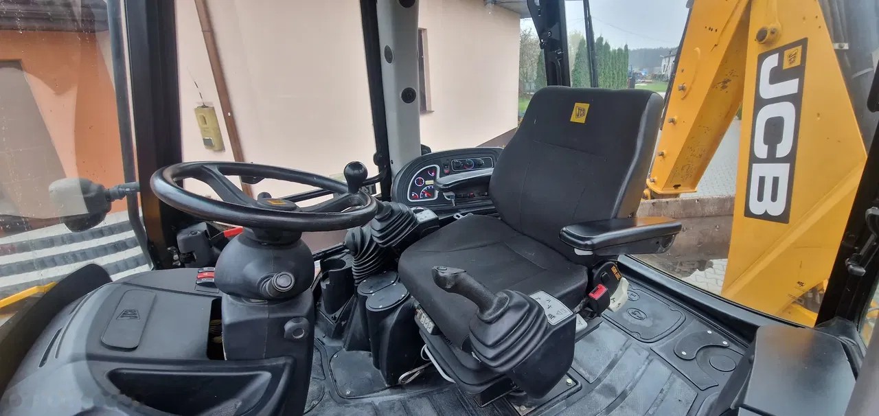 2017 JCB 3cx, 5 600 mth, dovoz Skladem v EU — foto 15 z 18