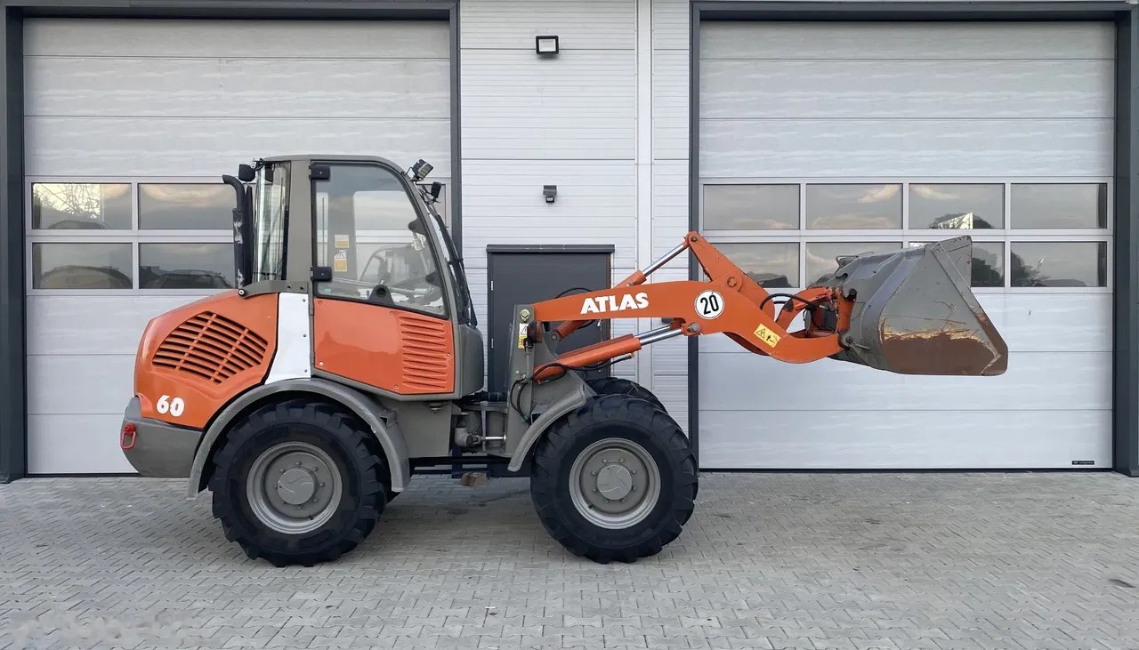 2012 Atlas AR, dovoz Skladem v EU — foto 4 z 24