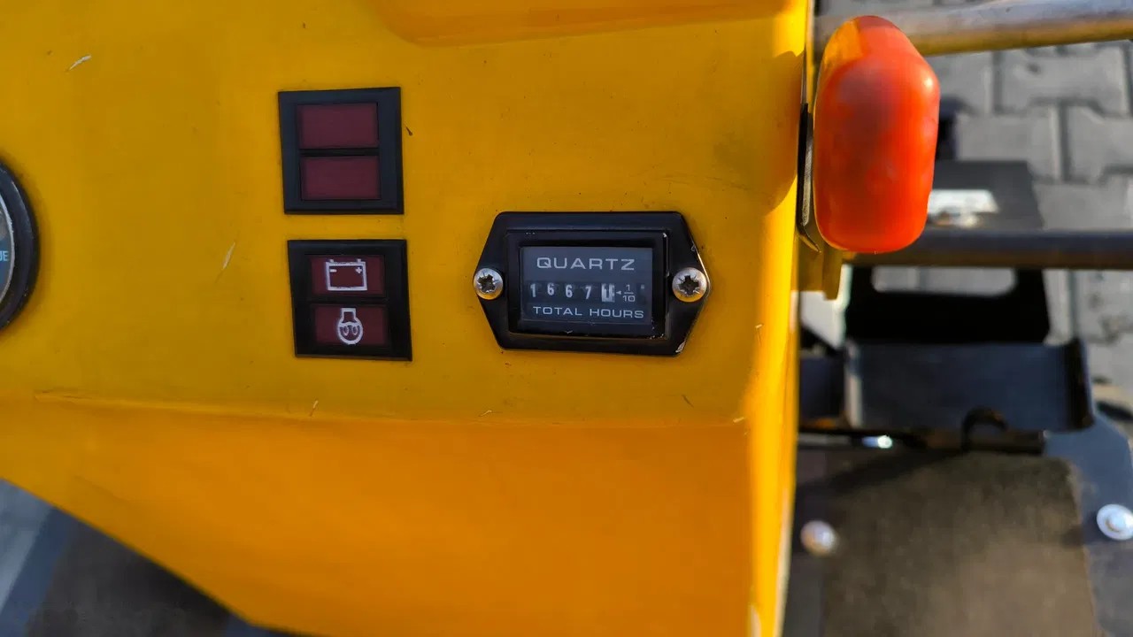 2018 Bobcat E08 AAEM, 1 665 mth, dovoz Skladem v EU — foto 10 z 15