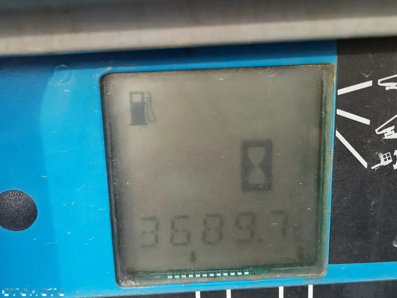 2007 Genie, 3 689 mth, dovoz Skladem v EU — foto 9 z 10