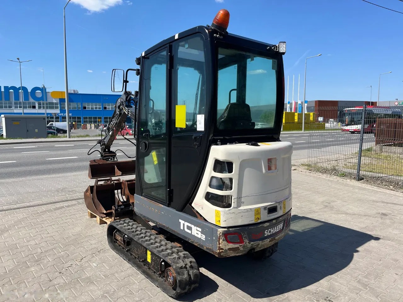 2018 Schaeff TC 16, 1 713 mth, dovoz Skladem v EU — foto 6 z 19
