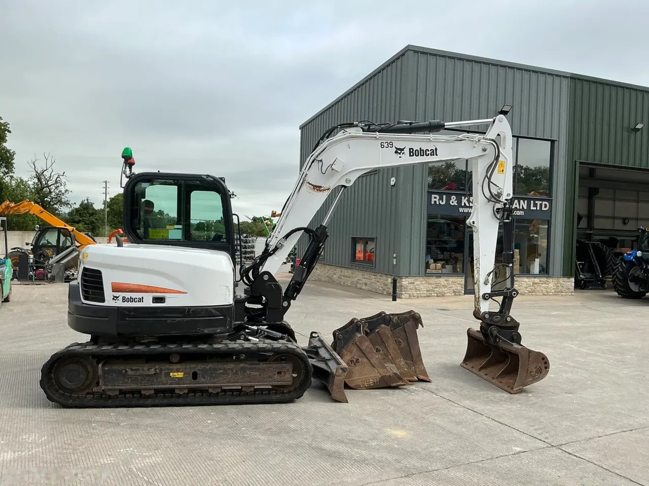 2021 Bobcat E85, 2 000 mth, dovoz Skladem v EU — foto 8 z 17