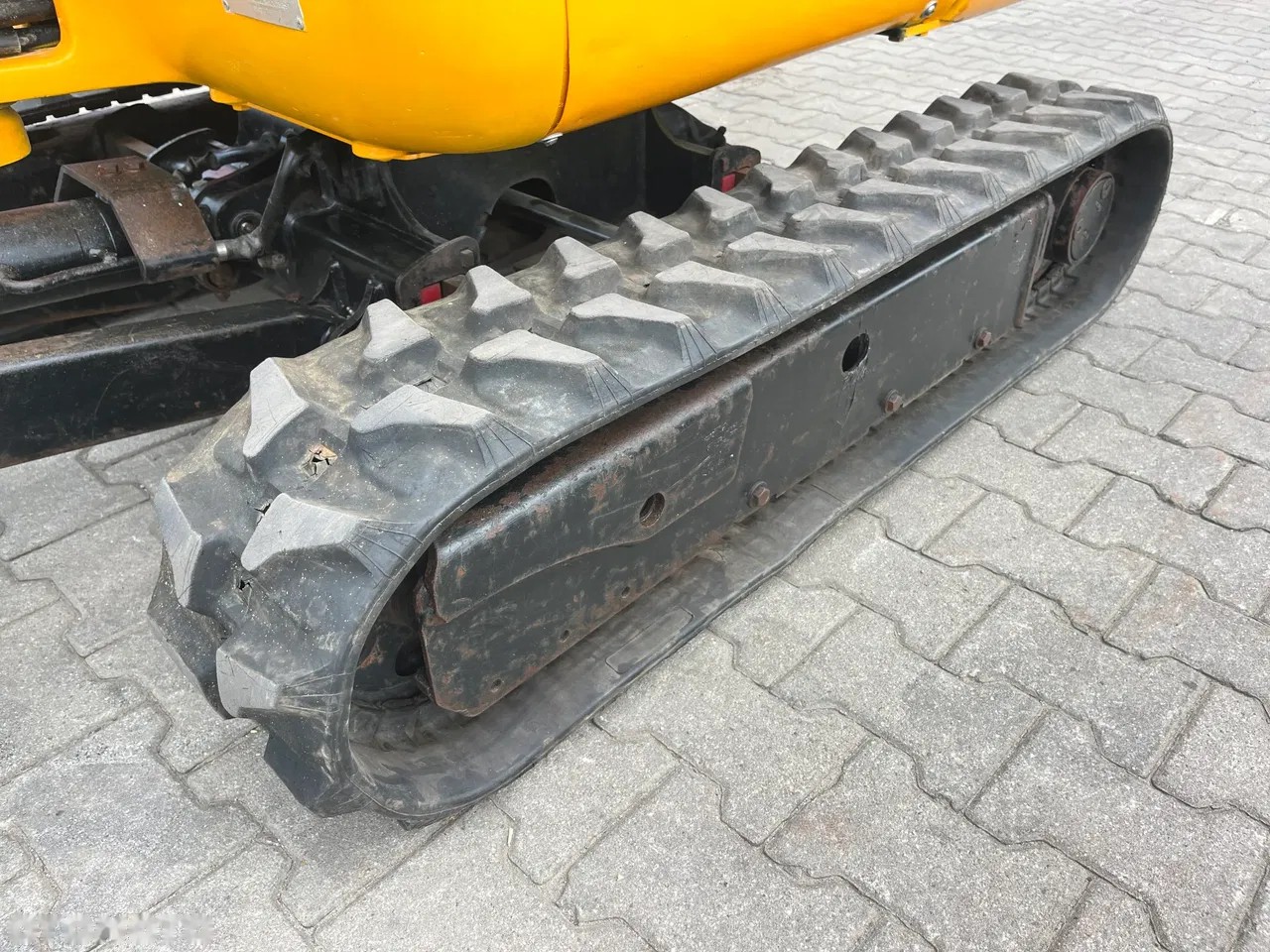 2012 JCB 8018 CTS, 1 344 mth, dovoz Skladem v EU — foto 8 z 21