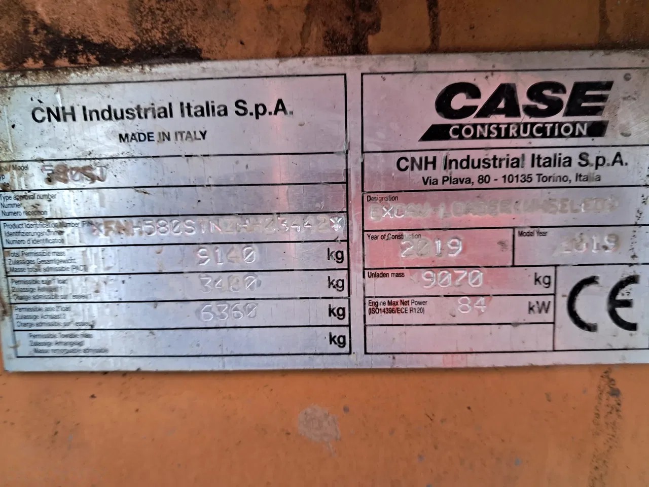 2019 Case 580, 3 243 mth, dovoz Skladem v EU — foto 12 z 16