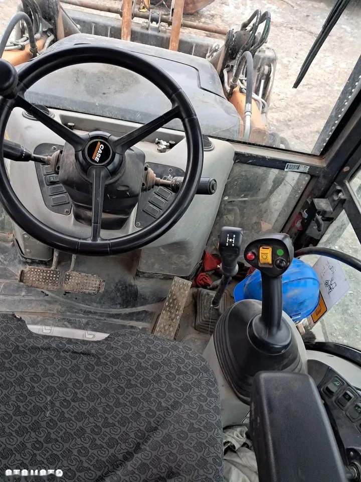 2019 Case 580, 3 243 mth, dovoz Skladem v EU — foto 8 z 16