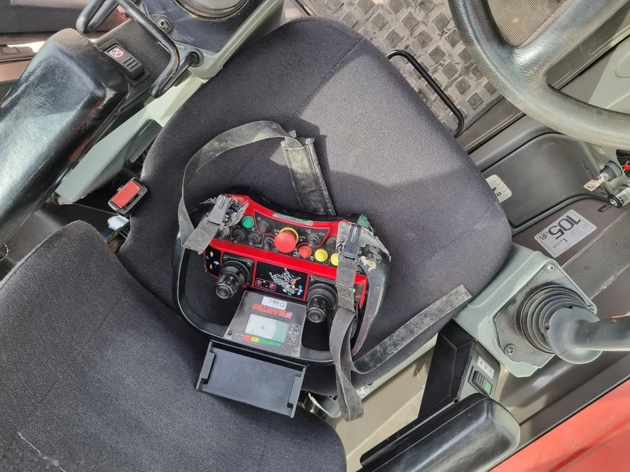 2016 Manitou MRT, 3 335 mth, dovoz Skladem v EU — foto 9 z 15