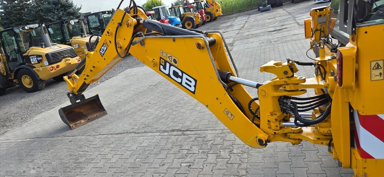 2017 JCB, modrá, 3 100 mth, dovoz Skladem v EU — foto 16 z 24