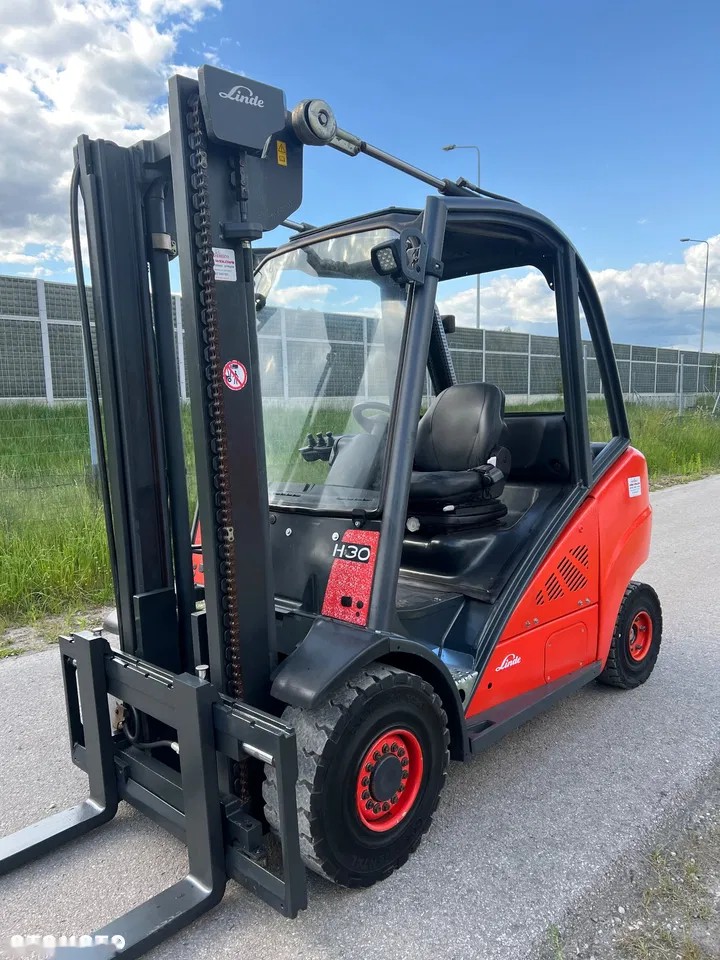 2012 Linde H30D-01, 8 000 mth, dovoz Skladem v EU — foto 8 z 11